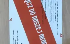 ulotka informacyjna z napisem dołącz do naszej akademii