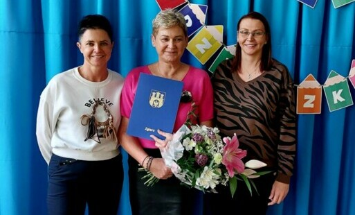 Zdjęcie do Nagroda Prezydenta Miasta Zgierza dla pani Ani, gratulujemy!!!