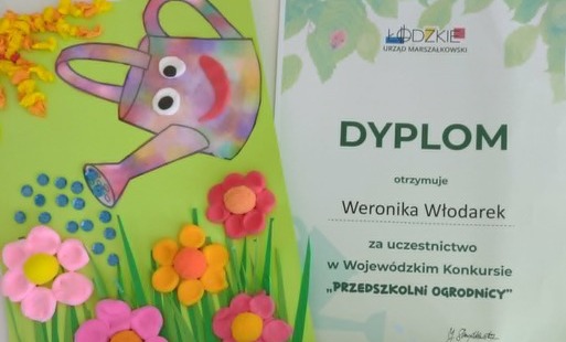zdjęcie pracy plastycznej oraz imiennego dyplomu